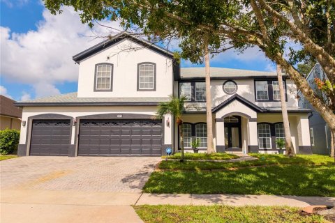 House in Orlando, Florida 6 bedrooms, 331.38 sq.m. № 2306302