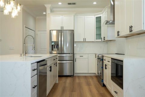 Villa ou maison à vendre à Orlando, Floride: 5 chambres, 331.38 m2 № 2306302 - photo 16