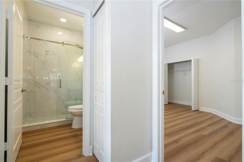 Villa ou maison à vendre à Orlando, Floride: 5 chambres, 331.38 m2 № 2306302 - photo 25