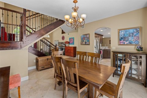 Casa en venta en Doral, Florida, 4 dormitorios, 232.07 m2 № 2041207 - foto 12