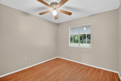 Condo in Tavares, Florida, 3 bedrooms  № 1881023 - photo 16