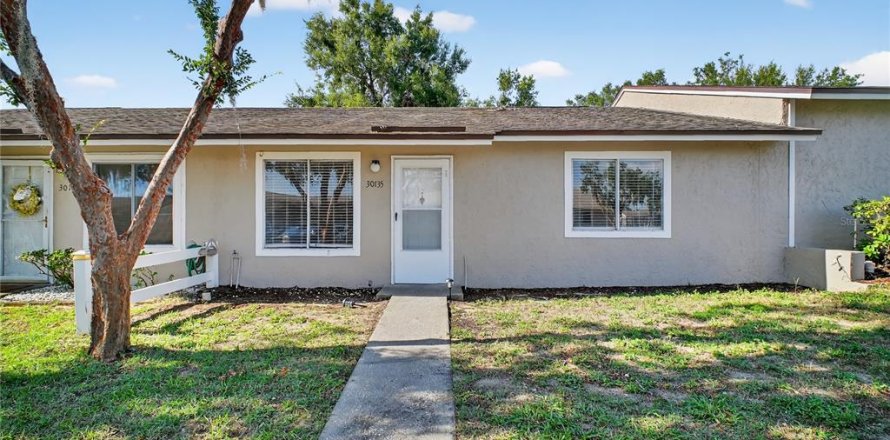 Condo in Tavares, Florida, 3 bedrooms № 1881023