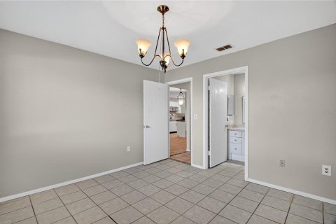 Condo in Tavares, Florida, 3 bedrooms  № 1881023 - photo 13