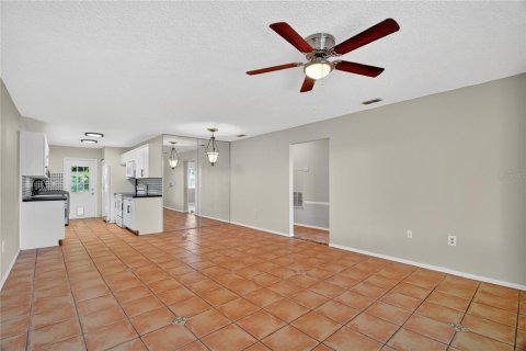 Condo in Tavares, Florida, 3 bedrooms  № 1881023 - photo 7