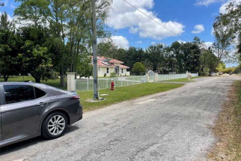 Land in Lake Worth, Florida № 1180562 - photo 1