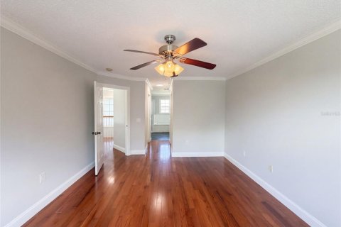 Villa ou maison à vendre à Kissimmee, Floride: 4 chambres, 246.93 m2 № 2399483 - photo 4