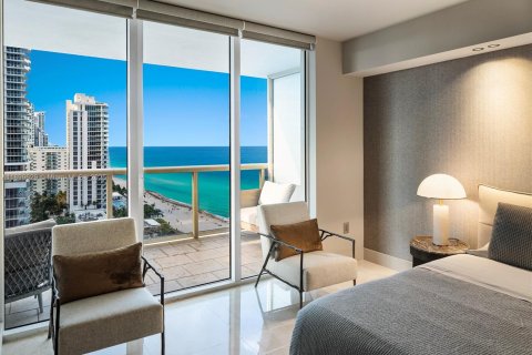 Купить кондоминиум в Халландейл-Бич, Флорида 2 спальни, 124.21м2, № 2012477 - фото 25