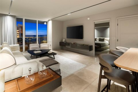 Купить кондоминиум в Халландейл-Бич, Флорида 2 спальни, 124.21м2, № 2012477 - фото 20