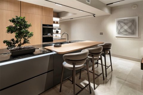 Купить кондоминиум в Халландейл-Бич, Флорида 2 спальни, 124.21м2, № 2012477 - фото 22