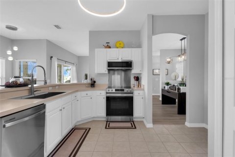 Villa ou maison à vendre à Kissimmee, Floride: 3 chambres, 168.43 m2 № 1781392 - photo 15