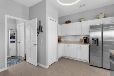 Villa ou maison à vendre à Kissimmee, Floride: 3 chambres, 168.43 m2 № 1781392 - photo 16