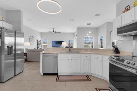 Villa ou maison à vendre à Kissimmee, Floride: 3 chambres, 168.43 m2 № 1781392 - photo 17