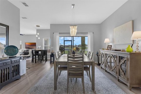 Villa ou maison à vendre à Kissimmee, Floride: 3 chambres, 168.43 m2 № 1781392 - photo 10