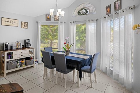 House in Hudson, Florida 3 bedrooms, 182.83 sq.m. № 1659359 - photo 16