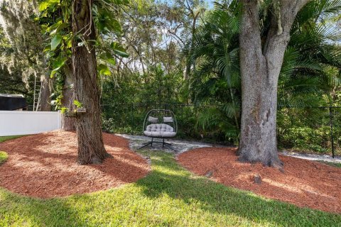 House in Lutz, Florida 3 bedrooms, 139.45 sq.m. № 1883560 - photo 28