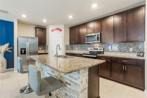 Casa en venta en Haines City, Florida, 4 dormitorios, 169.36 m2 № 1801627 - foto 13