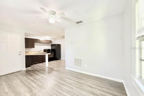 Immobilier commercial à vendre à Saint Petersburg, Floride: 12 chambres, 303.98 m2 № 2234651 - photo 15