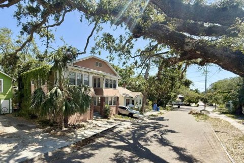 Immobilier commercial à vendre à Saint Petersburg, Floride: 12 chambres, 303.98 m2 № 2234651 - photo 2