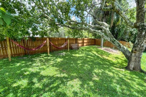 House in Lake Placid, Florida 3 bedrooms, 168.8 sq.m. № 1804018 - photo 3