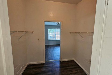 House in Bradenton, Florida 3 bedrooms, 98.1 sq.m. № 2393971 - photo 11