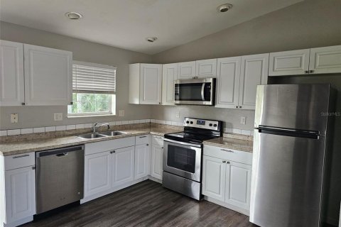 House in Bradenton, Florida 3 bedrooms, 98.1 sq.m. № 2393971 - photo 6