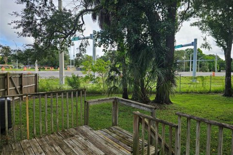 House in Bradenton, Florida 3 bedrooms, 98.1 sq.m. № 2393971 - photo 18