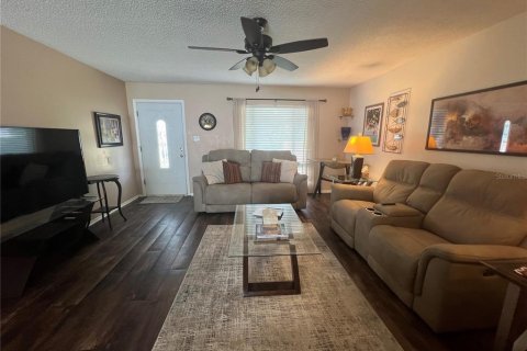 Villa ou maison à louer à Port Charlotte, Floride: 3 chambres, 106.65 m2 № 1884894 - photo 8