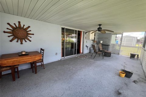 House in Port Charlotte, Florida 3 bedrooms, 106.65 sq.m. № 1884894 - photo 28