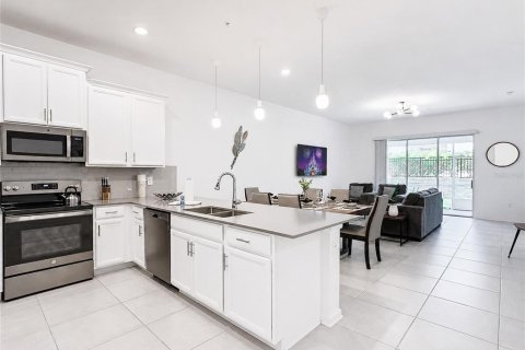 Copropriété à vendre à Davenport, Floride: 2 chambres, 128.95 m2 № 2429643 - photo 7