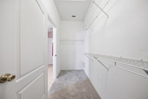 Купить виллу или дом в Уэсли-Чепел, Флорида 8 комнат, 156.45м2, № 2208640 - фото 28
