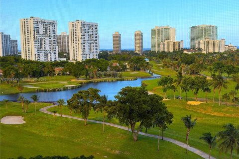 Condo in Aventura, Florida, 1 bedroom  № 2086780 - photo 3