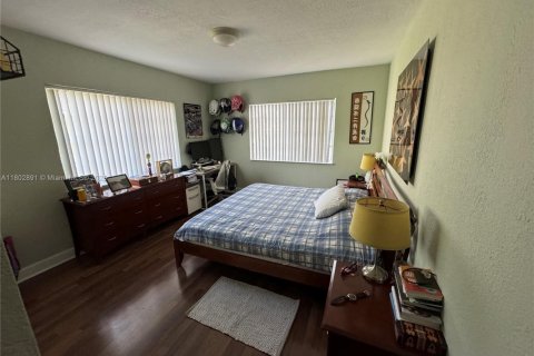 Condominio en venta en Bay Harbor Islands, Florida, 3 dormitorios, 121.61 m2 № 1993901 - foto 7