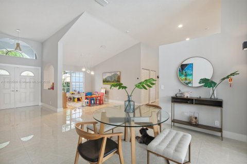 Casa en venta en Weston, Florida, 5 dormitorios, 241.92 m2 № 1790492 - foto 7