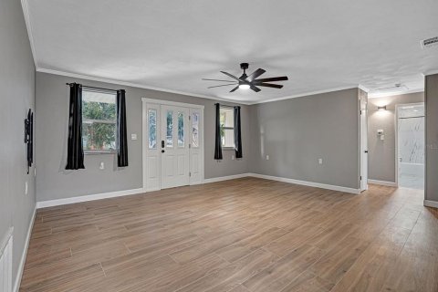 Villa ou maison à vendre à New Port Richey, Floride: 3 chambres, 178.37 m2 № 2129055 - photo 6