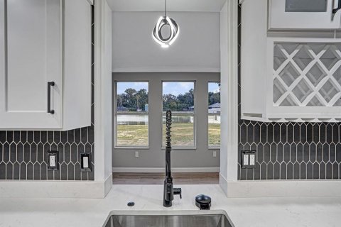 Villa ou maison à vendre à New Port Richey, Floride: 3 chambres, 178.37 m2 № 2129055 - photo 15