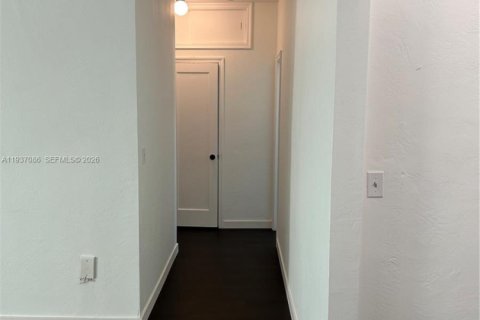 Apartamento en alquiler en Miami Beach, Florida, 1 dormitorio, 78.97 m2 № 1995163 - foto 14