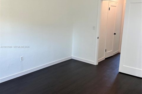 Apartamento en alquiler en Miami Beach, Florida, 1 dormitorio, 78.97 m2 № 1995163 - foto 22