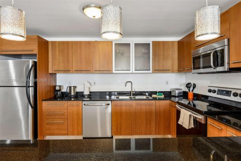 Condo in Sunny Isles Beach, Florida, 1 bedroom  № 2316059 - photo 28