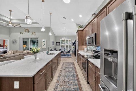 House in Oxford, Florida 3 bedrooms, 186.08 sq.m. № 2223388 - photo 21