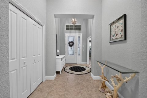 House in Oxford, Florida 3 bedrooms, 186.08 sq.m. № 2223388 - photo 8