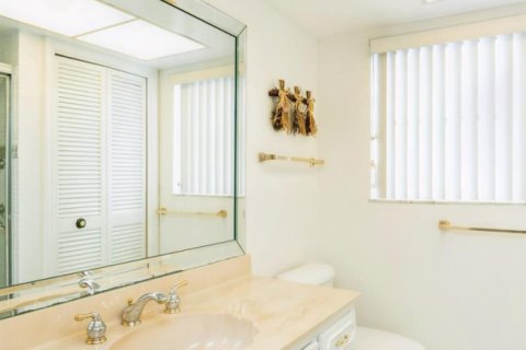 Condo in Atlantis, Florida, 3 bedrooms  № 2241805 - photo 10