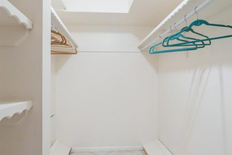 Condo in Atlantis, Florida, 3 bedrooms  № 2241805 - photo 18