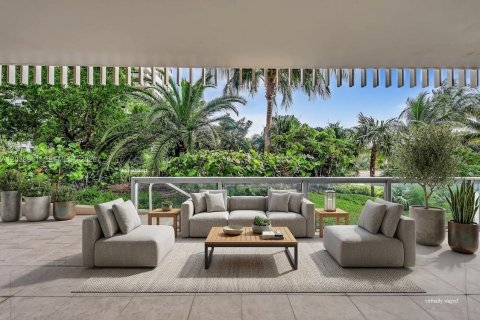 Condo in Miami, Florida, 2 bedrooms № 2241546