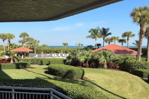 Condo in Hutchinson Island South, Florida, 3 bedrooms № 2185479 - photo 2