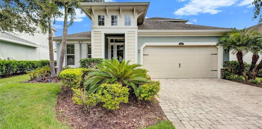 House in HARMONY AT LAKEWOOD RANCH in Bradenton, Florida 4 bedrooms, 229.75 sq.m. № 1904791