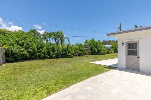 House in Palmetto Bay, Florida 4 bedrooms, 165.92 sq.m. № 1839550 - photo 30