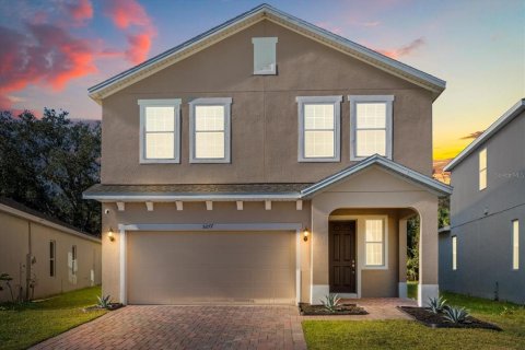 Casa en Kissimmee, Florida 4 dormitorios, 275.27 m2 № 2104188