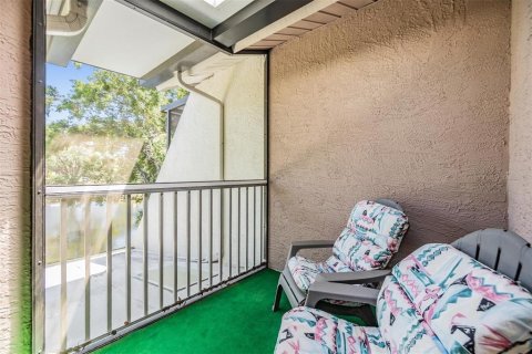 Touwnhouse à vendre à Palm Harbor, Floride: 3 chambres, 156.54 m2 № 1655109 - photo 21