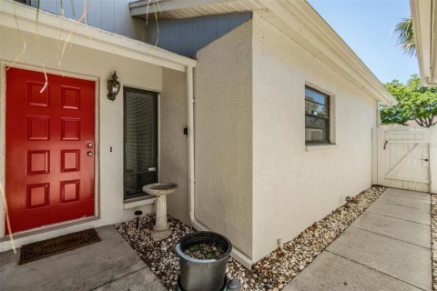 Touwnhouse à vendre à Palm Harbor, Floride: 3 chambres, 156.54 m2 № 1655109 - photo 2