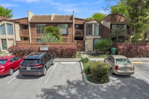 Купить кондоминиум в Майами, Флорида 2 спальни, 124.49м2, № 2049181 - фото 3